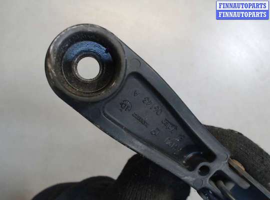 купить Щеткодержатель на Renault Scenic 2009-2012