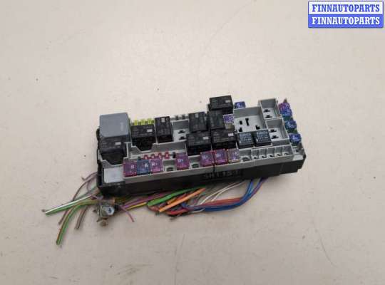 купить Блок предохранителей на Ford Explorer 2015-2019