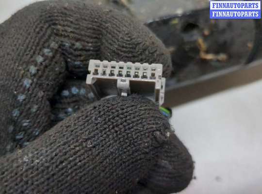 Зеркало боковое на Nissan Primera (P12)