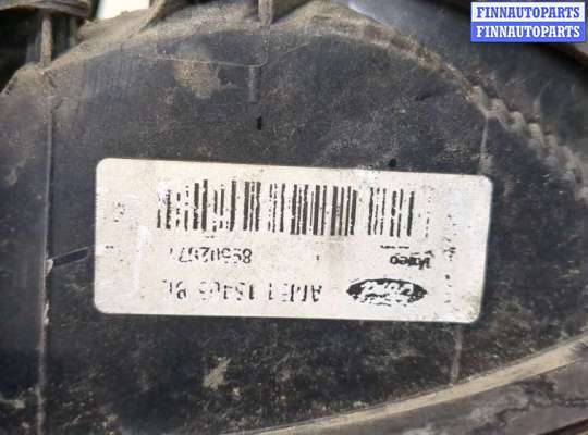 купить Фонарь (задний) на Ford C-Max 2010-2015