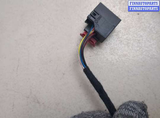 купить Зеркало боковое на Volkswagen Golf 6 2008-2012