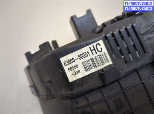 Щиток приборов на Lexus IS 200 (XE10)