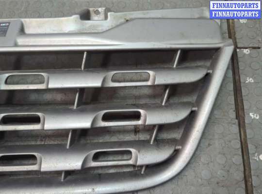 купить Решетка радиатора на Renault Master 2010-