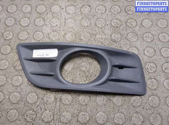 Купить Заглушка (решётка) бампера на Volvo V50 2004-2012 Заглушка (решётка) бампера VL550549 на Volvo V50 2004-2012