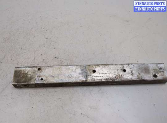 купить Кронштейн усилителя бампера на Mercedes CLA C117 2013-2019