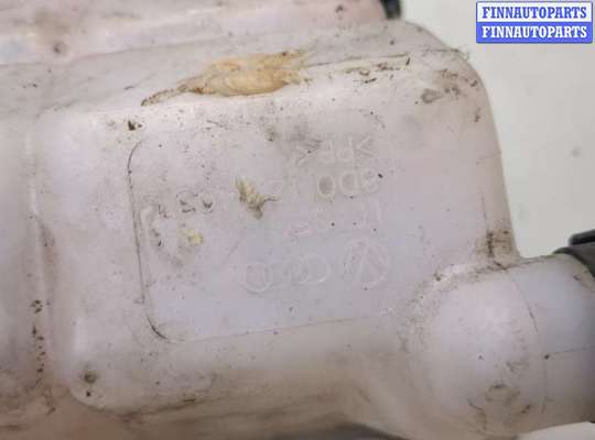 купить Бачок расширительный на Volkswagen Passat 5 2000-2005