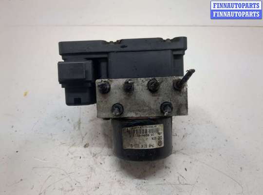 купить Блок АБС, насос (ABS, ESP, ASR) на Volkswagen Transporter 5 2003-2015