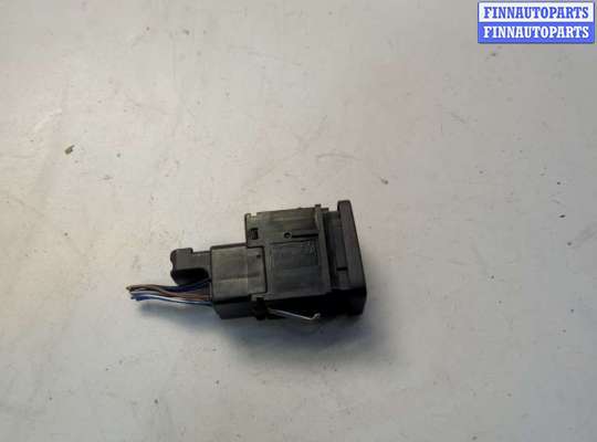 купить Кнопка стояночного тормоза (ручника) на Volkswagen Passat 6 2005-2010