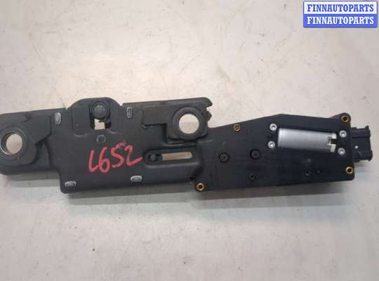 купить Замок багажника на Audi Q3 2011-2018