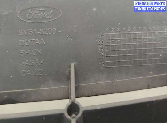 купить Решетка радиатора на Ford Focus 2 2008-2011