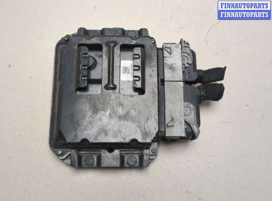 Блок управления двигателем OP2435042 на Opel Astra J 2010-2017