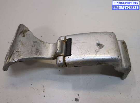 Петля двери MB1423989 на Mercedes Vito W639 2004-2013