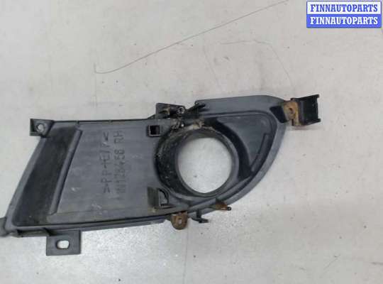 купить Заглушка (решётка) бампера на Mitsubishi Lancer 9 2003-2006