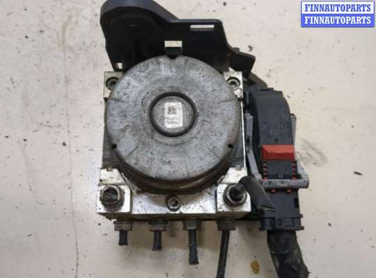 Блок АБС, насос (ABS, ESP, ASR) VG2492947 на Volkswagen Passat 8 2015-