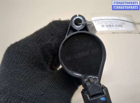 купить Катушка зажигания на Volvo V50 2004-2012