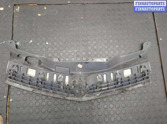 купить Решетка радиатора на Opel Astra H 2004-2010