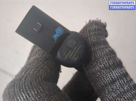 Форсунка топливная на Renault Scenic III