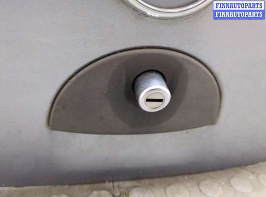 купить Двигатель стеклоочистителя (моторчик дворников) задний на Opel Corsa C 2000-2006