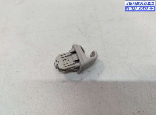 купить Кронштейн козырька солнцезащитного на Lexus GS 2011-2020