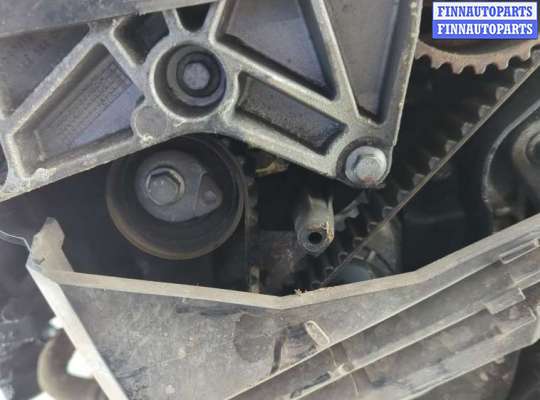 купить Кронштейн полуоси на Renault Megane 3 2009-2016