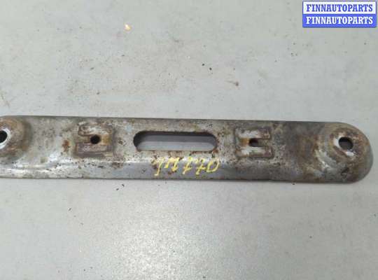 Кронштейн глушителя CH435842 на Chevrolet Malibu 2018-2025