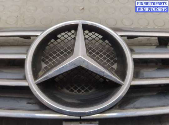 Решетка радиатора на Mercedes-Benz CLK (W209)