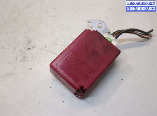 купить Блок управления дверьми на Toyota Camry V40 2006-2011