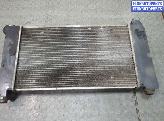 купить Радиатор охлаждения двигателя на Toyota Corolla Verso 2002-2004