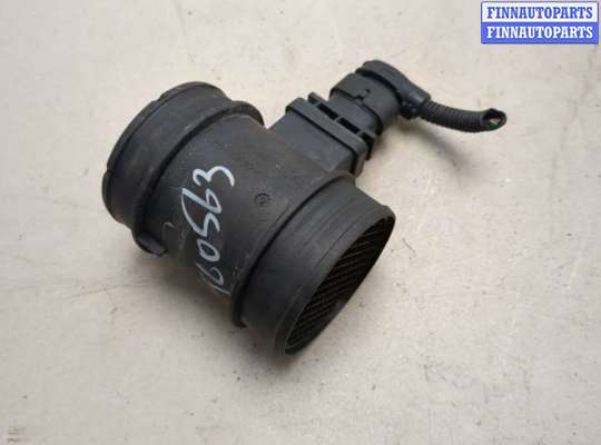 Измеритель потока воздуха (расходомер) OP2402401 на Opel Vectra C 2002-2008