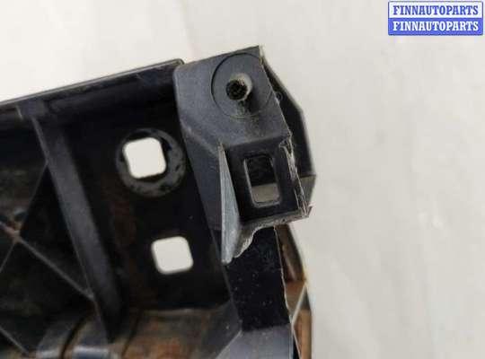 Панель передняя (телевизор) на Ford C-Max I