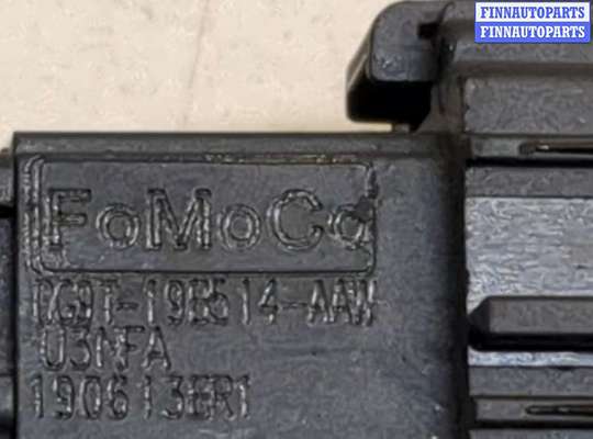 купить Кнопка открывания багажника салонная на Ford Fusion 2017-2020 USA