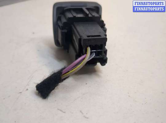 купить Кнопка открывания багажника салонная на Ford Fusion 2017-2020 USA