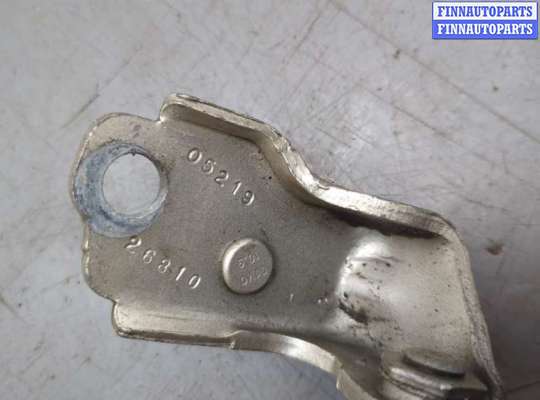 Петля двери на Ford Mondeo V