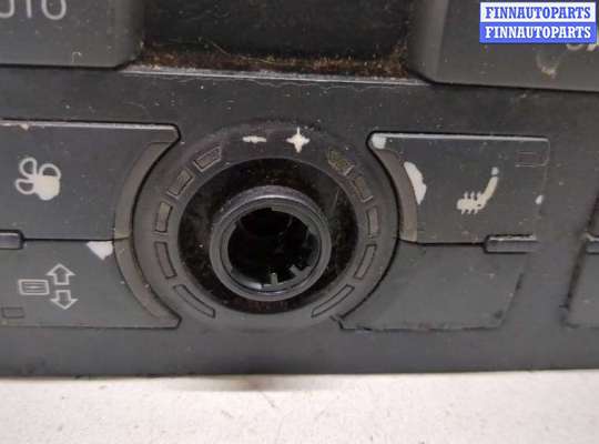 купить Переключатель отопителя (печки) на Audi Q7 2005-2015