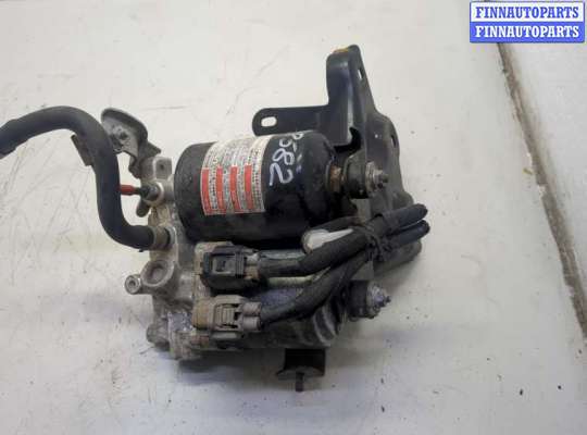 Блок АБС, насос (ABS, ESP, ASR) TT940579 на Toyota Auris E18 2012-2018