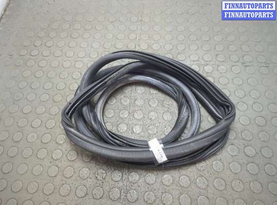 купить Уплотнитель на Citroen C4 2004-2010