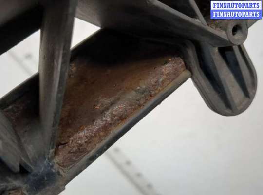 купить Рамка передняя (телевизор) на Mercedes Vito W639 2003-2014