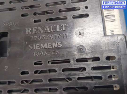 купить Блок предохранителей на Renault Scenic 1996-2002