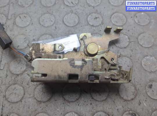 купить Замок раздвижной двери на Mercedes Vito W638 1996-2003