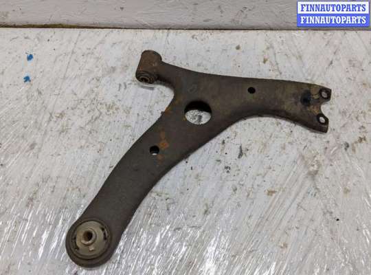 Рычаг подвески TT847689 на Toyota RAV 4 2000-2005