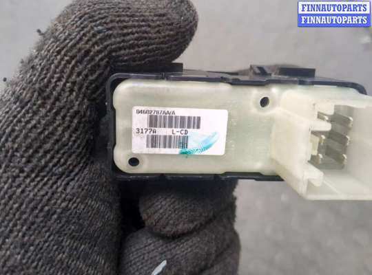 купить Кнопка стеклоподъемника (блок кнопок) на Dodge Charger 2005-2010