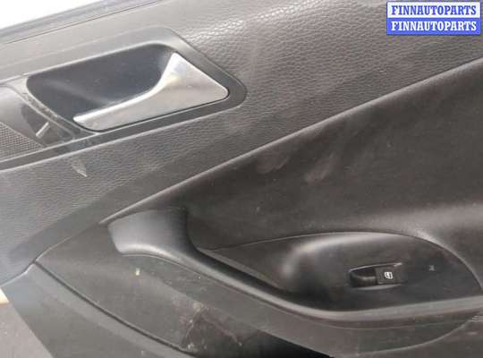 купить Дверная карта (Обшивка двери) на Volkswagen Passat 6 2005-2010