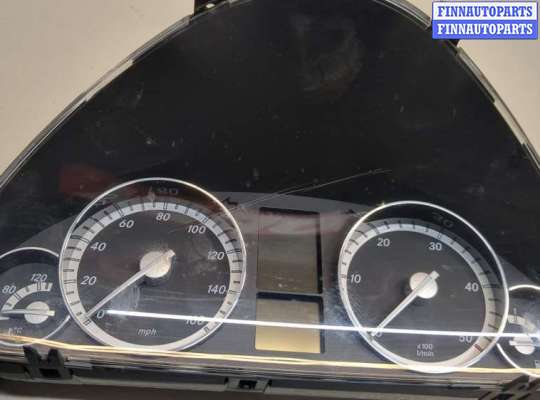 купить Щиток приборов (приборная панель) на Mercedes C W203 2000-2008