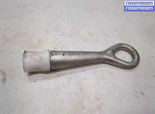 купить Крюк буксировочный на Mitsubishi ASX 2010-2020