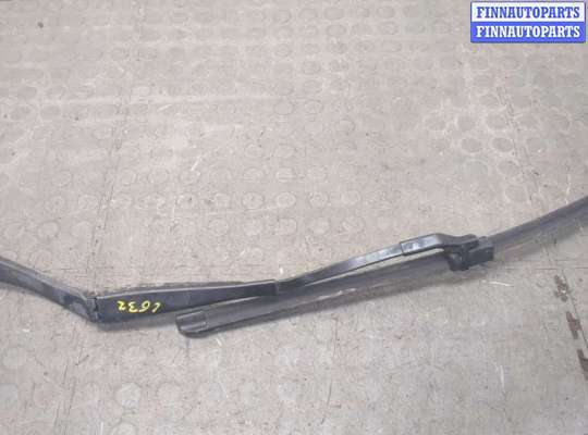 купить Щеткодержатель на Mercedes C W204 2006-2015