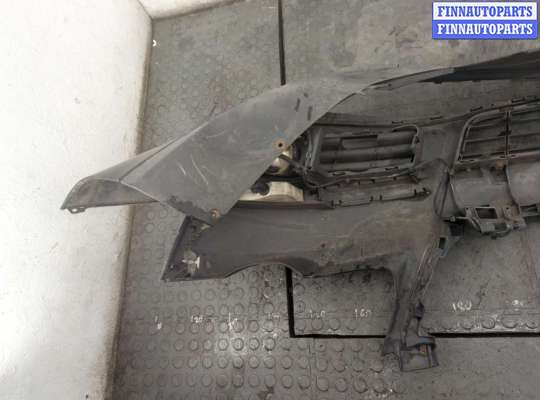 купить Заглушка (решётка) бампера на Volkswagen Passat 6 2005-2010
