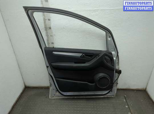 купить Молдинг стекла (боковое) на Mercedes B W245 2005-2011