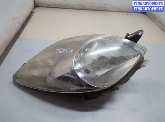 Фара (передняя) TT964477 на Toyota Yaris 2005-2011