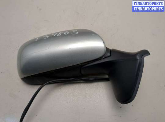 Зеркало боковое на Toyota Auris I (E150)