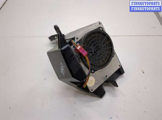 Сабвуфер AU1726472 на Audi A3 (8L) 1996-2003